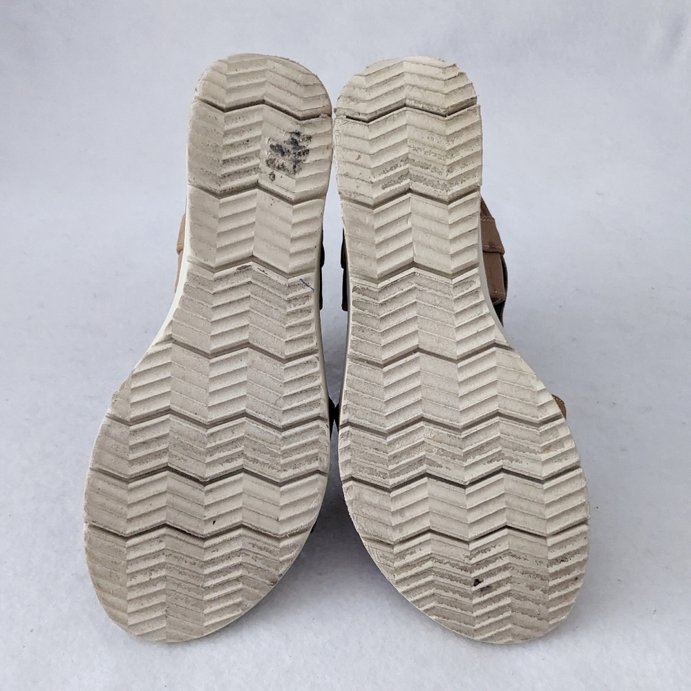 Women's Tan Wedge Sandals with Elastic Strap - Picture 10 of 11